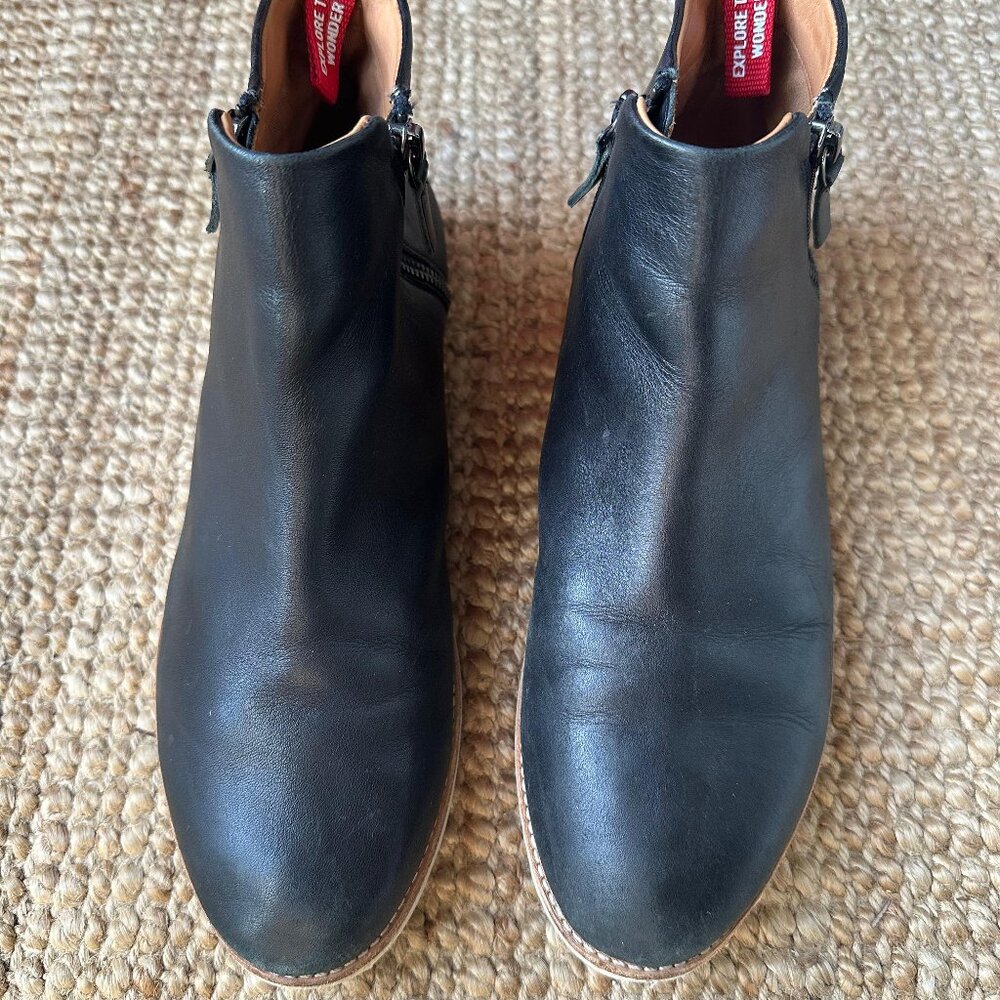 Rollie Flat Leather Ankle Boot Black Size 11 Women’s